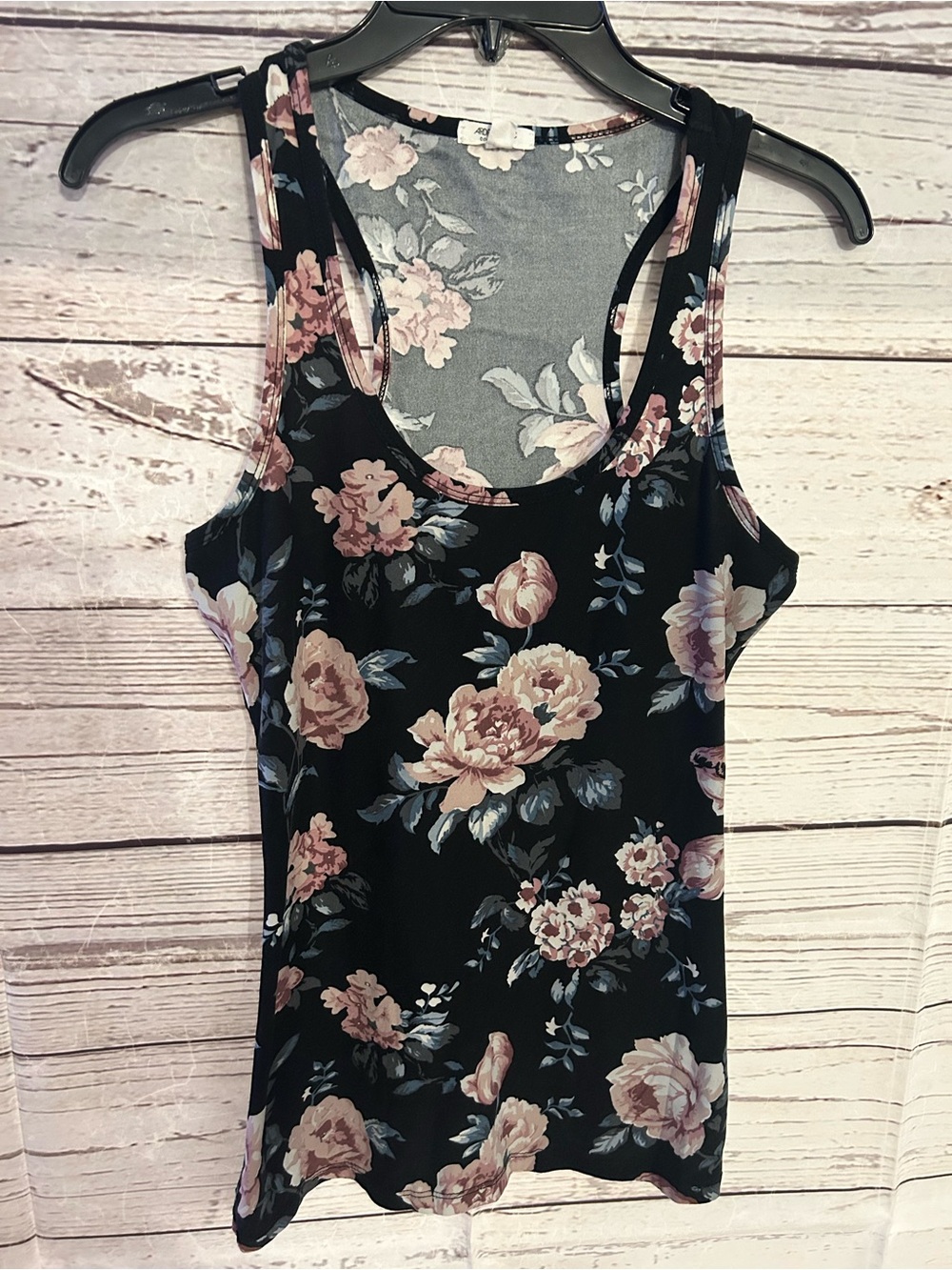 💙Ardene basic floral tank top